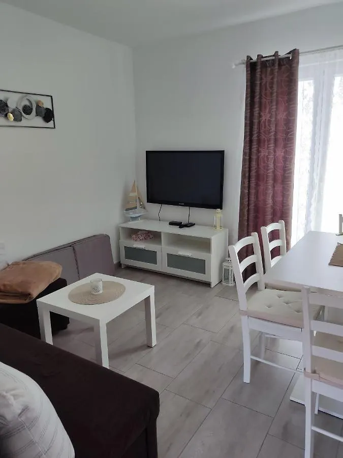 Apartmani Ima Rovanjska Kroatien