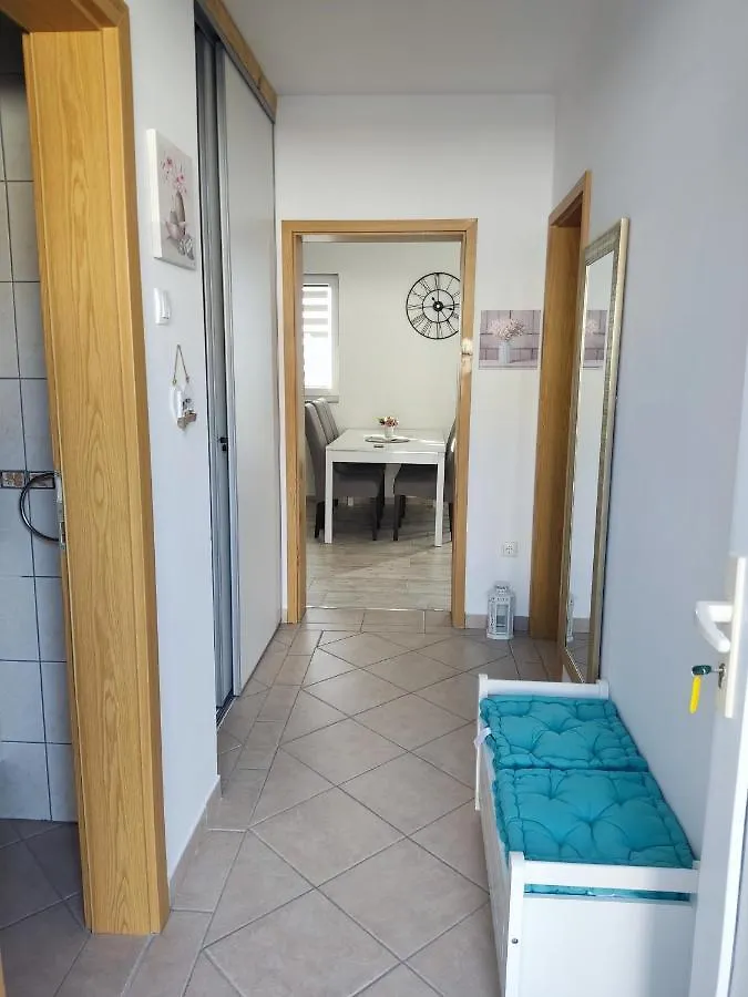 Apartmani Ima Rovanjska 0*,  Kroatien
