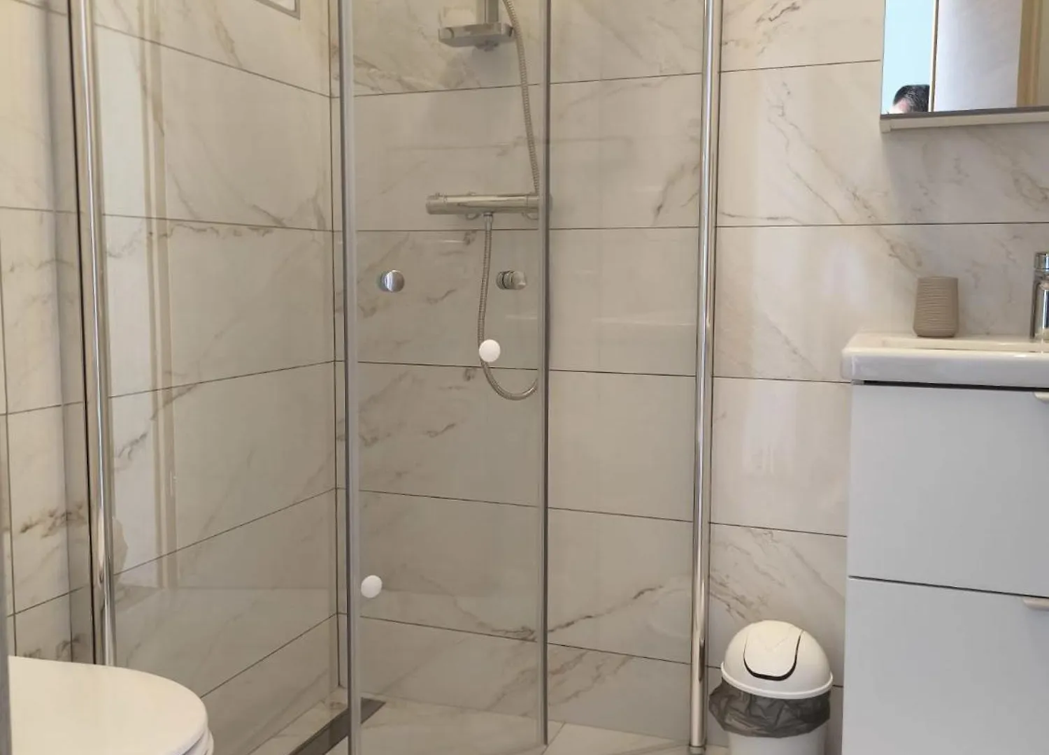 Apartmani Ima Rovanjska 0*,